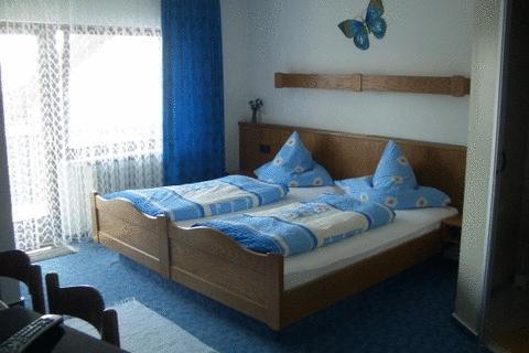Hotel Wegis Garni Bermatingen Δωμάτιο φωτογραφία
